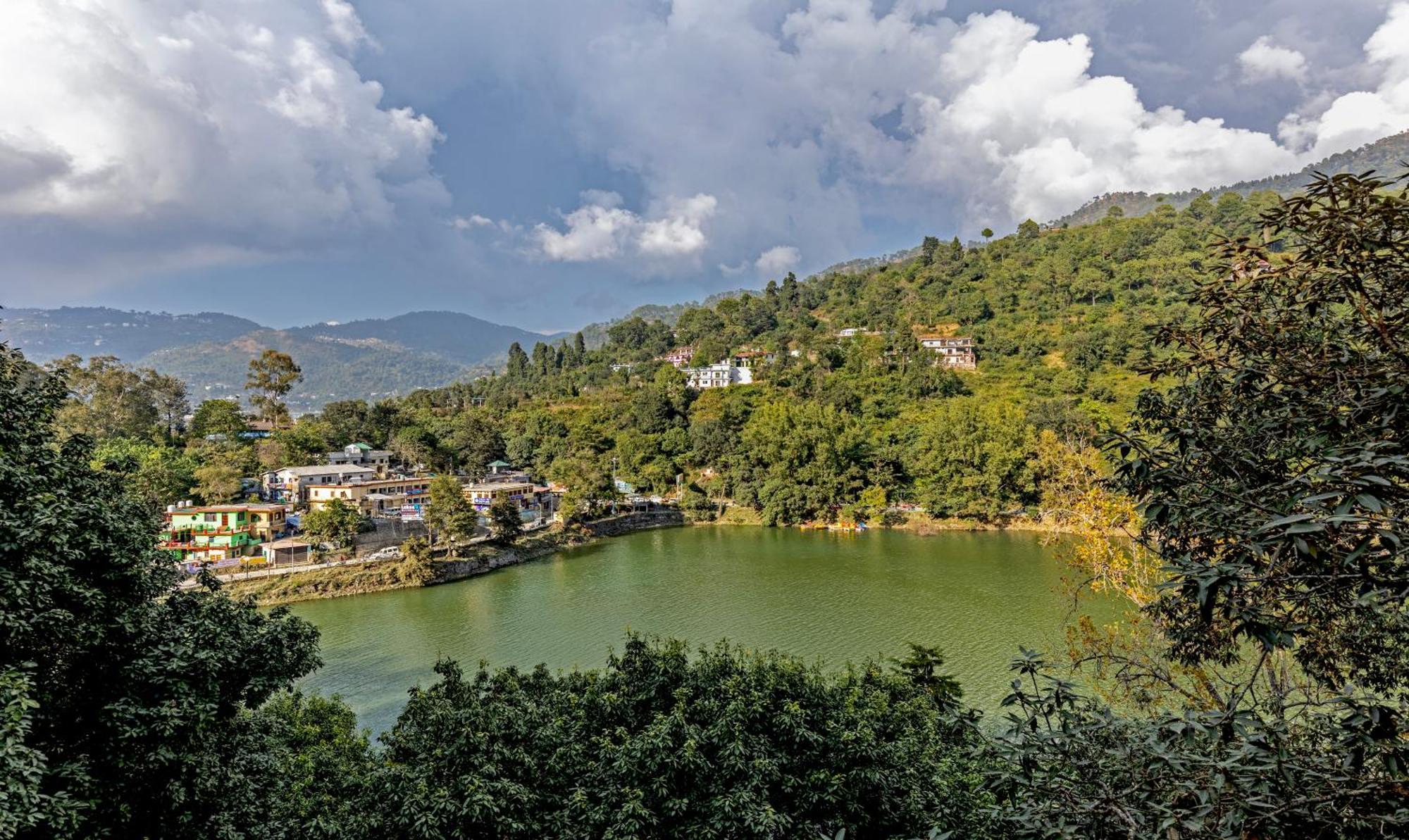 Treebo Olive Lake View Inn June Estate Bhīm Tāl Exteriér fotografie