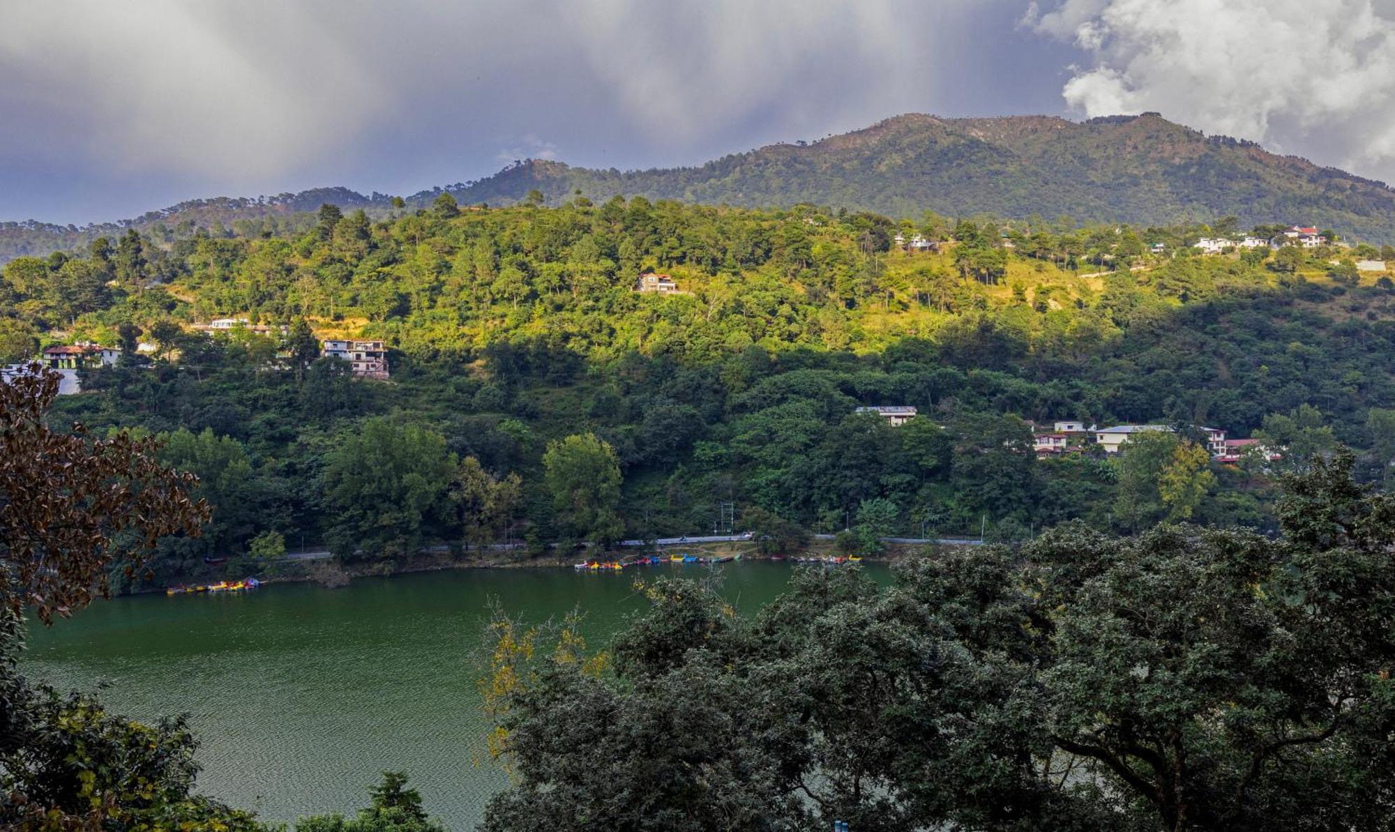 Treebo Olive Lake View Inn June Estate Bhīm Tāl Exteriér fotografie